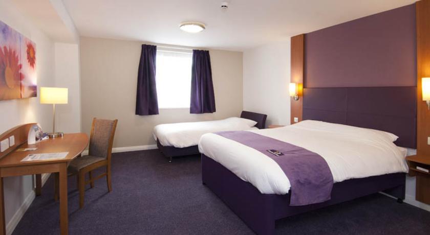 Premier Inn Chichester Room photo
